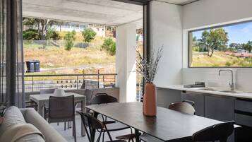 Grand Apartment | In-room dining
