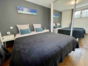 5 chambres, fer et planche à repasser, lit parapluie, Wi-Fi