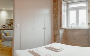 Apartment | 1 bedroom - Oporto Pool Apartment by Vacationy (Porto)