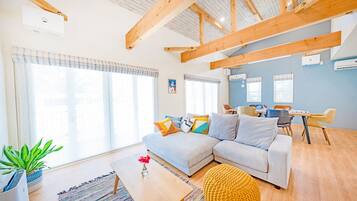 2 Beds Room Villa, Non Smoking | 2 bedrooms, in-room safe, free rollaway beds, free WiFi
