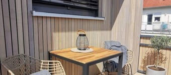 Beautiful apartment with balcony just a few minutes' walk from the lake