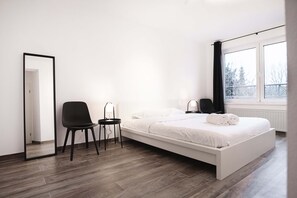 Íbúð | 1 svefnherbergi, sérhannaðar innréttingar, sérvalin húsgögn