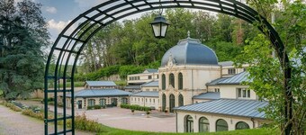 Superbe maison de caractère en centre bourg. Gîte de charme 3 étoiles.