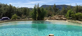 5* quiet surroundings, great swimming pool, air conditioning and beautiful views