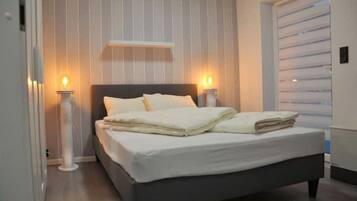 3 Schlafzimmer, Bügeleisen/Bügelbrett, Reisekinderbett, Bettwäsche