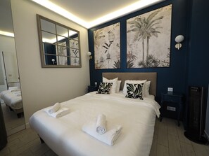 2 slaapkamers, een strijkplank/strijkijzer, wifi, beddengoed