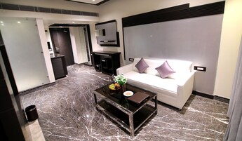 埃及棉床单、高档床上用品、Select Comfort 床、办公桌