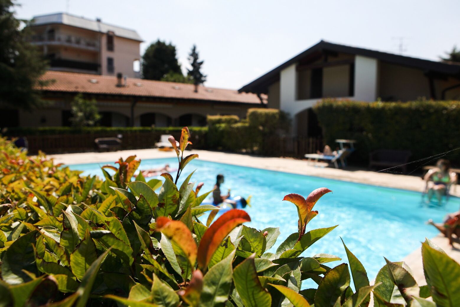 Sæsonbestemt udendørs pool