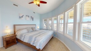 6 bedrooms, iron/ironing board, WiFi, bed sheets