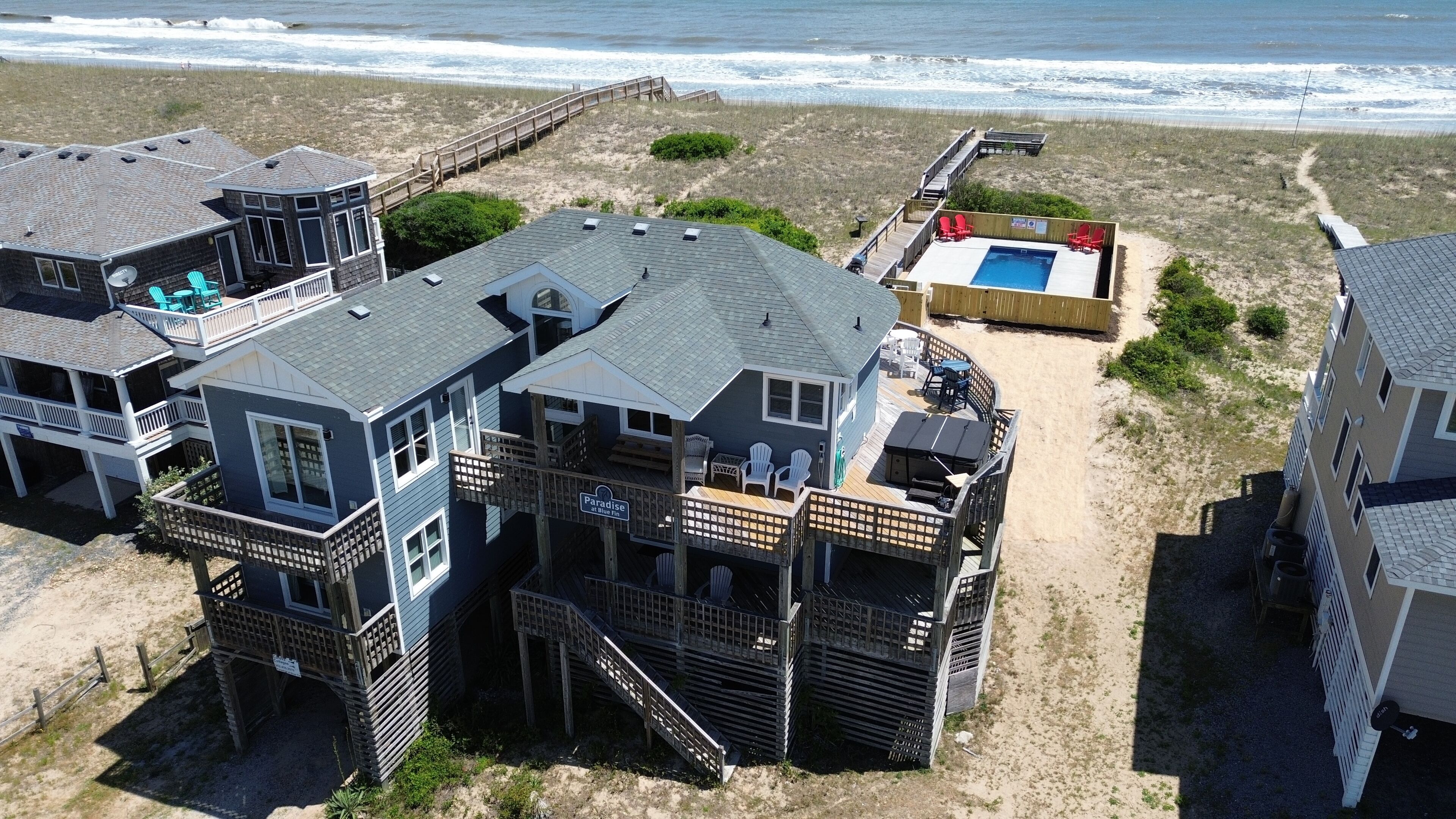 Paradise at Blue Fin! New owners Updated. Heat-able pool!  4x4 required