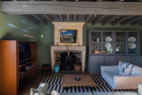 TV connectée, cheminée