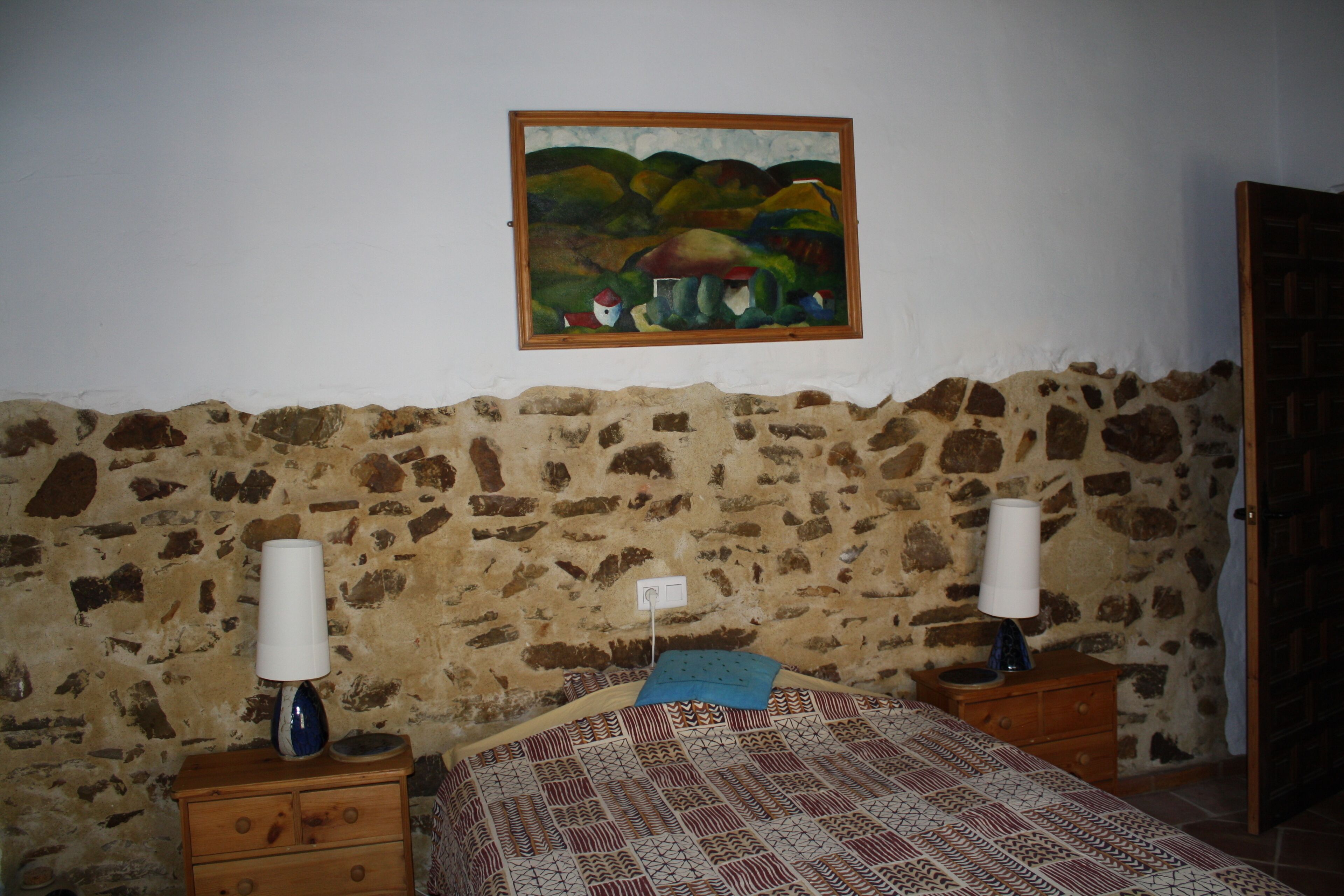 3 chambres, fer et planche à repasser, lit parapluie, Wi-Fi gratuit