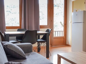 คลาสสิกชาเลท์ | บริเวณนั่งเล่น