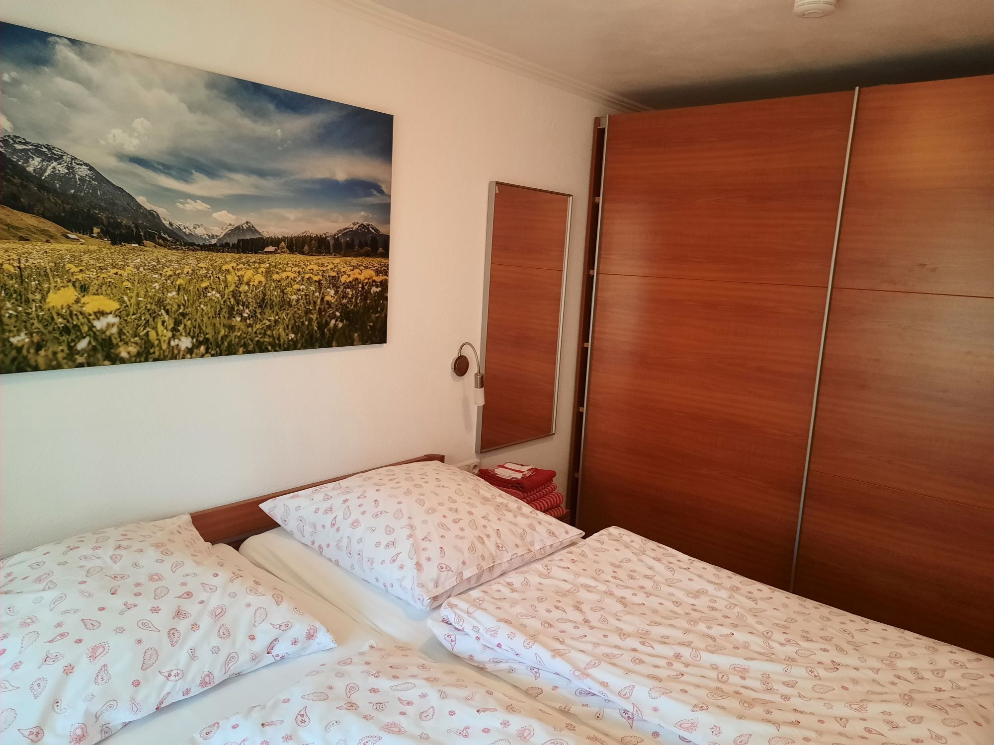 1 bedroom, in-room safe, iron/ironing board, free WiFi