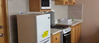 6 minutes drive to the airport