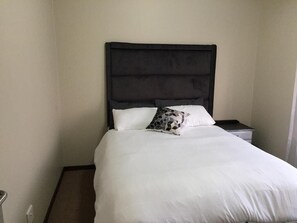 2 Schlafzimmer, Internetzugang, Bettwäsche
