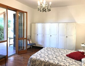 7 bedrooms, iron/ironing board, free WiFi, bed sheets - VILLA - The Hill of Olives (Treggiaia)