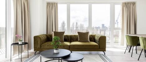 Apartment | Living area | 37-inch TV with cable channels, Netflix, streaming services