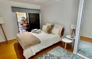 3 bedrooms, free WiFi, bed sheets