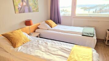 Standard Double Room | Iron/ironing board, travel cot, free WiFi, bed sheets