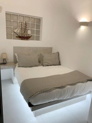 Villa Comfort | 2 camere, una cassaforte in camera, una scrivania, postazione laptop