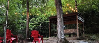 Serene Cottage on 18 Acres Close to Lake Cumberland