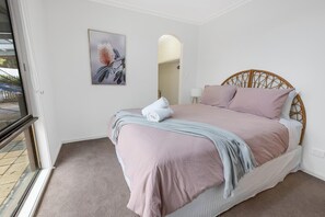 5 chambres, Wi-Fi gratuit, draps fournis