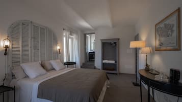 Kamar Comfort | Seprai katun Mesir, seprai premium, dan selimut bulu angsa