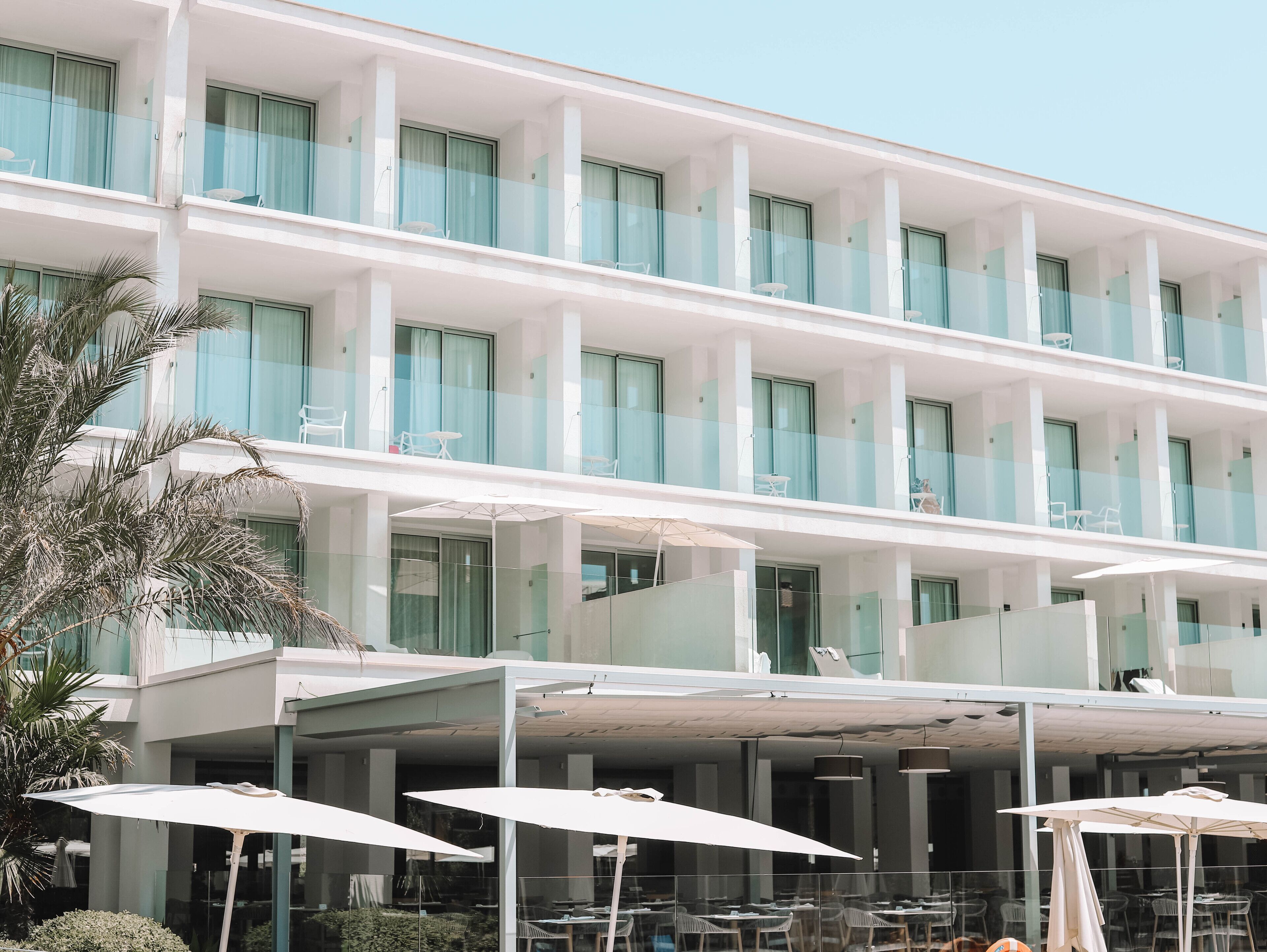 Indoor pool, seasonal outdoor pool