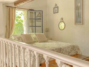 2 bedrooms, iron/ironing board, bed sheets - Moulin de caractère avec piscine (Seillans)