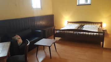 1 chambre, fer et planche Ă  repasser, lit parapluie, Wi-Fi gratuit