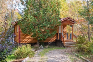 Standard Cottage, Fireplace, Lake View - Lakepoint Cottage Resort (Bonnechere Valley)