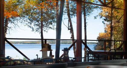Lakepoint Cottage Resort
