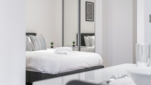 Exterior - Seven Living Solihull - Broadoaks Studio (Solihull)
