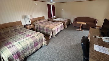 Single Room | Individually furnished, desk, laptop workspace, iron/ironing board