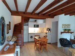 Interior - Villa Patio sous la Dune, 150 m from the Beach, Swimming pool, WIFI....., Open views (Seignosse, Residence Atlantique)