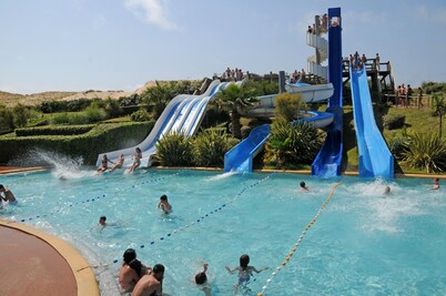 Villa Patio sous la Dune, 150 m from the Beach, Swimming pool, WIFI....., Open views