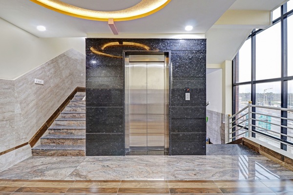 Elevator