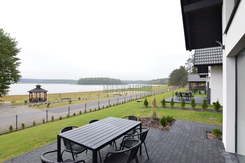 Ferienhaus am Kiedrowickie See mit Boot