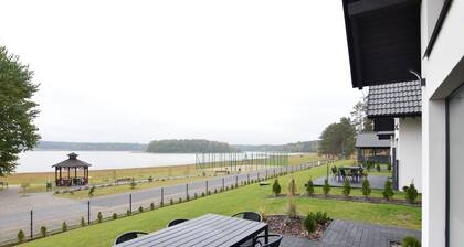 Ferienhaus am Kiedrowickie See mit Boot