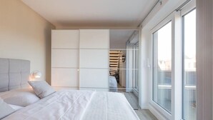 Unclassified image, 2 of 28, button - Ferienwohnung in Husum (Husum)