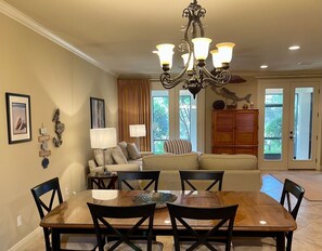 Interior - Walkabout 30A - Deeded Beach Access / 3 Pools (Santa Rosa Beach)