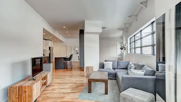 Smart-TV, Netflix og strømmetjenester