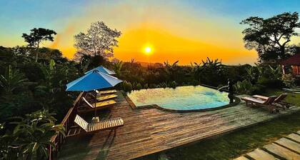 Sunset Hill Lembongan