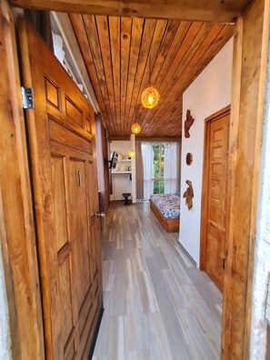 6 habitaciones, wifi y ropa de cama