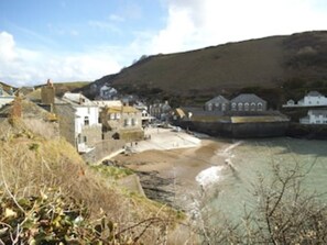 Beach - Comfortable stone built, 2 bedroom cottage  close to Rock Polzeath beaches (Saint Minver)