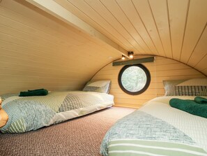 2 ห้องนอน, ห้องพักตกแต่งอย่างมีเอกลักษณ์, ตกแต่งพิเศษโดยเฉพาะ, Wi-Fi ฟรี