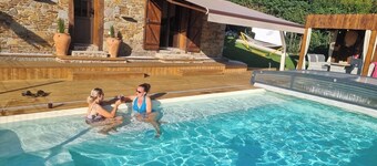 Mountain house with private pool and fenced garden