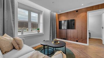 Suíte luxo, 1 quarto, vista para o mar | 2 quartos, roupas de cama de algodão egípcio, roupas de cama premium