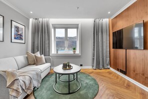 Suite Deluxe, 2 chambres, vue mer | Draps en coton égyptien, literie de qualité supérieure